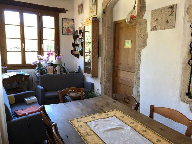 Deux Chambres D Hotes Attenantes Avec Salon Salle A Manger Privatif En Cevennes Gardoises 圣让杜加尔 外观 照片