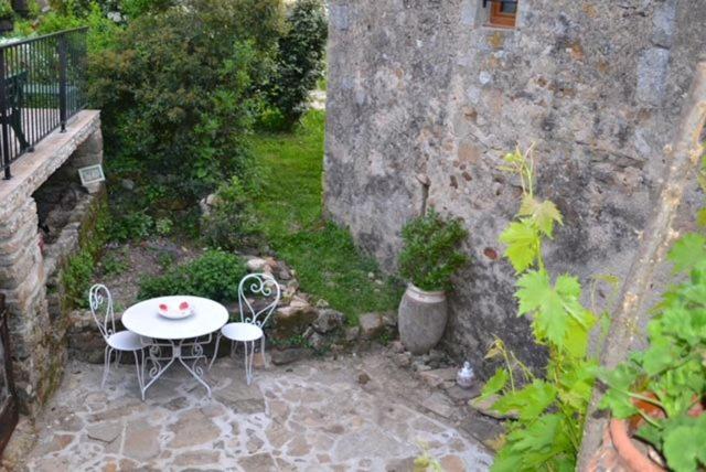 Deux Chambres D Hotes Attenantes Avec Salon Salle A Manger Privatif En Cevennes Gardoises 圣让杜加尔 外观 照片